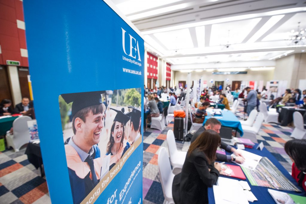 Con đường du học 2018 thông minh nhất cho các sĩ tử chưa may mắn